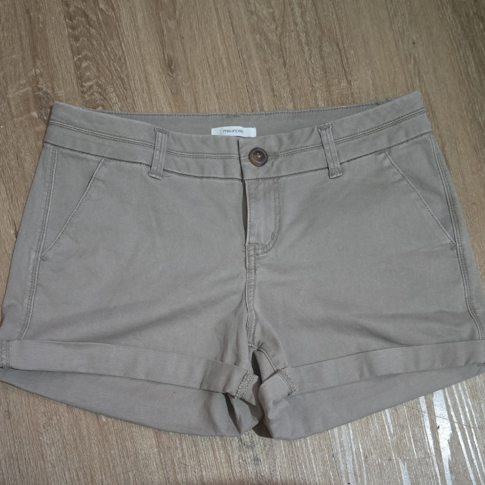 Stylish Tan Women's Shorts